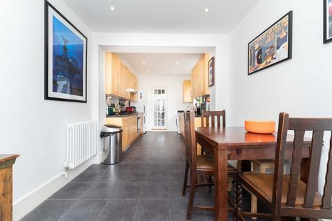 68 Framfield Road, London, W7 1NH