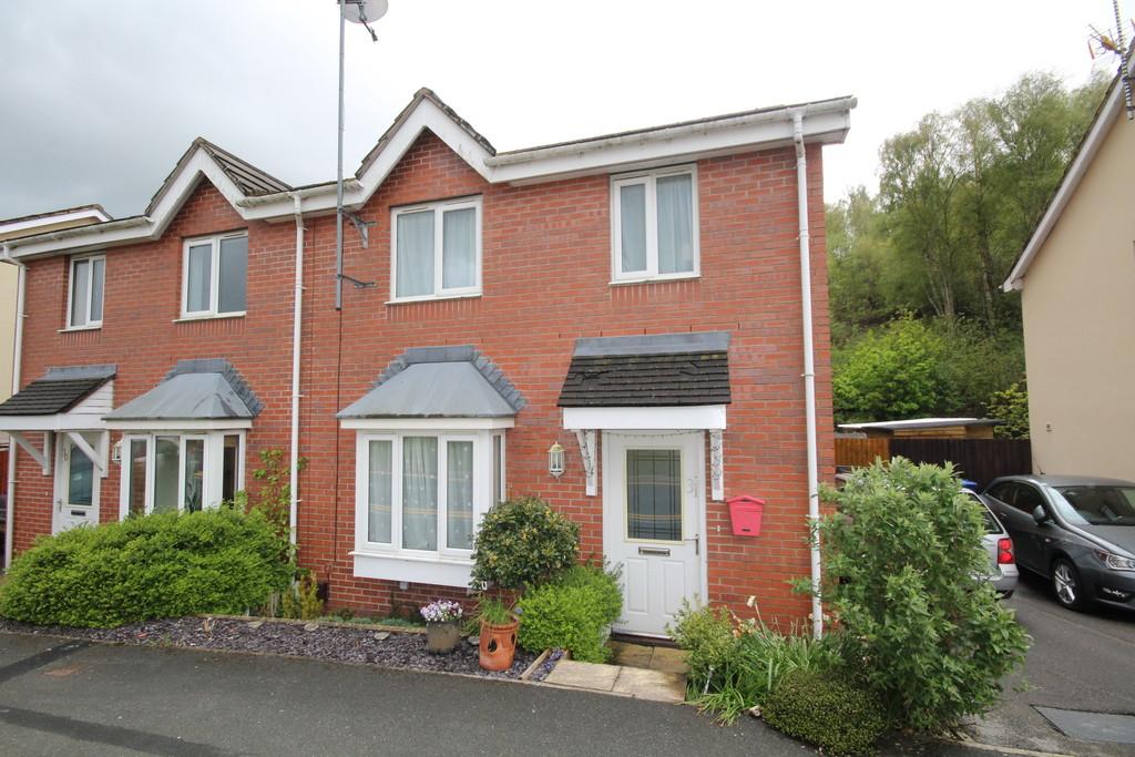Glan yr Afon, Rhostyllen 3 bed semidetached house £169,950