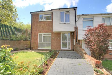 20 Mitford Close, Reading, RG2 8JQ