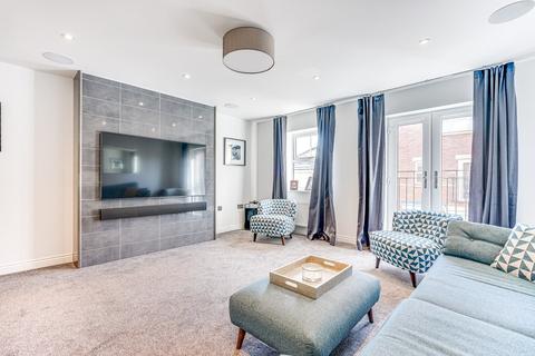 16 Olvega Drive, Buntingford, SG9 9FJ
