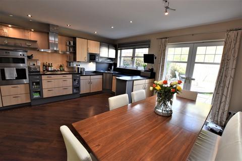 16 Graybank Road, Perth, PH2 0GZ