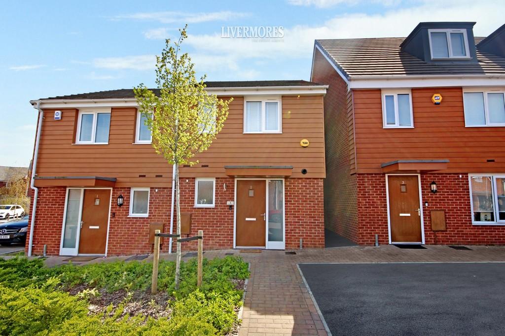Tyndal Way, Dartford, Kent 2 bed semidetached house £325,000