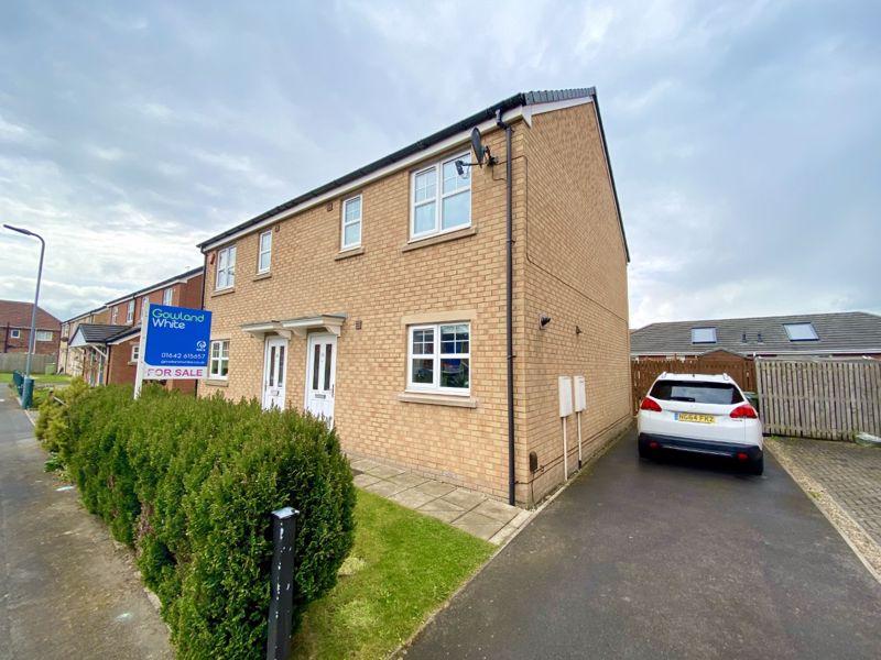 Pacific Drive, Thornaby, Stockton... 3 bed semidetached house £125,000