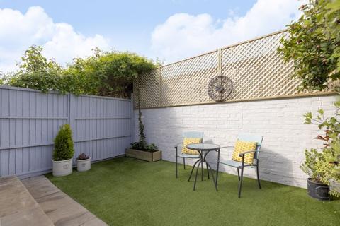 48 Agnes Road, London, W3 7RF