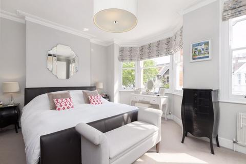 48 Agnes Road, London, W3 7RF