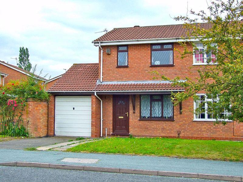 Hawkswell Drive, Willenhall 2 bed semidetached house £142,500