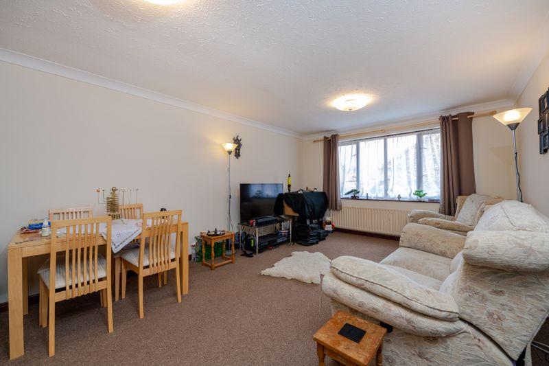 26 old Bain Court, Horncastle LN9 5DW 2 bed apartment £105,000