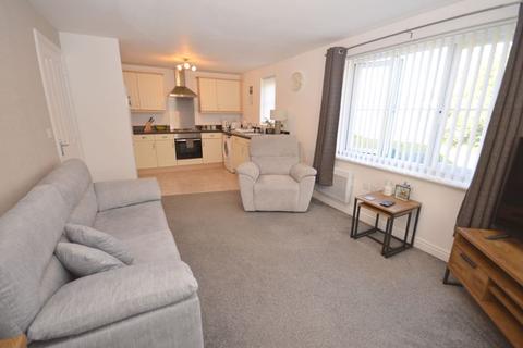 2 bedroom apartment for sale - St. Michaels View, Widnes