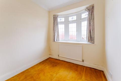 14 Northey Avenue, Cheam, Sutton, SM2 7HR
