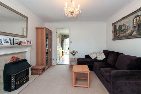 1 Bards Corner, Hemel Hempstead, HP1 3RR