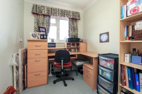 1 Bards Corner, Hemel Hempstead, HP1 3RR