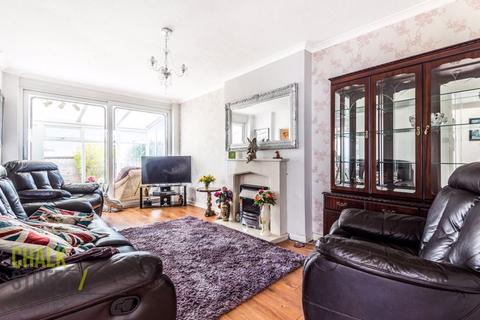 17 Playfield Avenue, Romford, RM5 3LD