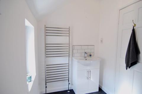 23 Serlo Road, Gloucester, GL1 2QW