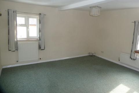 3 bedroom flat to rent, Flat 2 Buckstone Farmhouse All Stretton Church Stretton Shropshire SY6 6HH