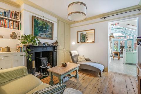 31 Artillery Road, Guildford, GU1 4NW