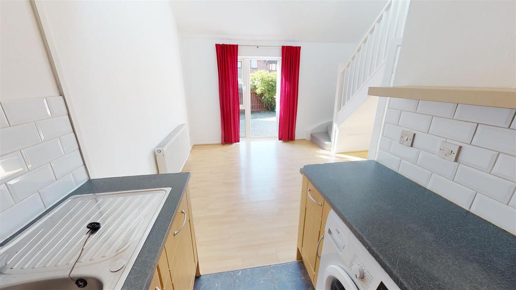 Merlin Close, Penarth 1 bed semidetached house £165,000