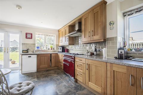 1 Gavercoombe Park, Tintagel, PL34 0DS