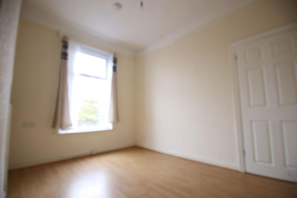 Fecitt Brow, Blackburn. Lancs BB1 2AZ 2 bed terraced house £65,000