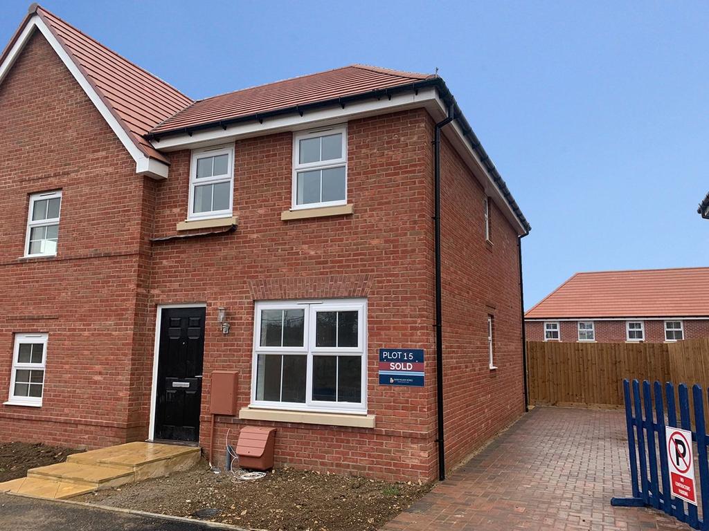 Olney Road, Lavendon, Lavendon, MK46 2 bed semidetached house £128,250
