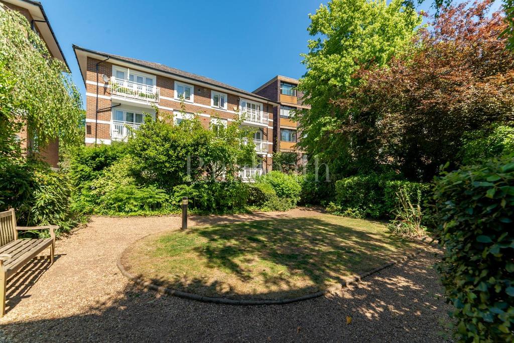 Flat 6 Egan Lodge 143 Haverstock Hill-1.jpg