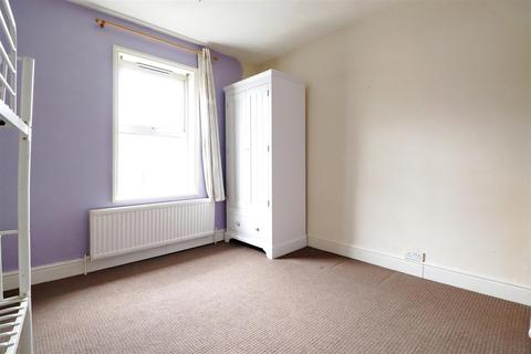 69 Erith Road, Bexleyheath, DA7 6BS