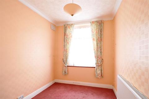 6 Somersham Road, Bexleyheath, DA7 4SA