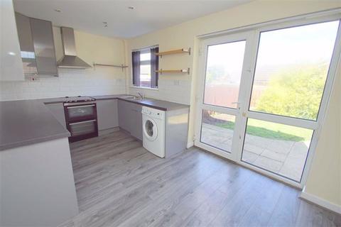 12 Barnard Way, Leeds, LS15 8UX