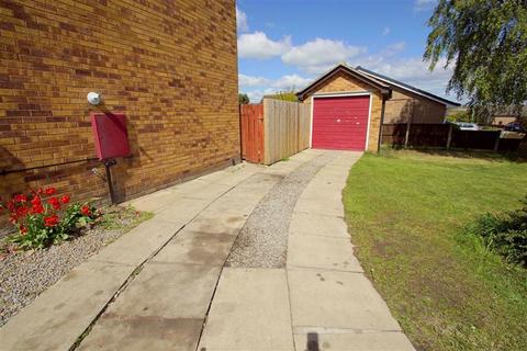 12 Barnard Way, Leeds, LS15 8UX