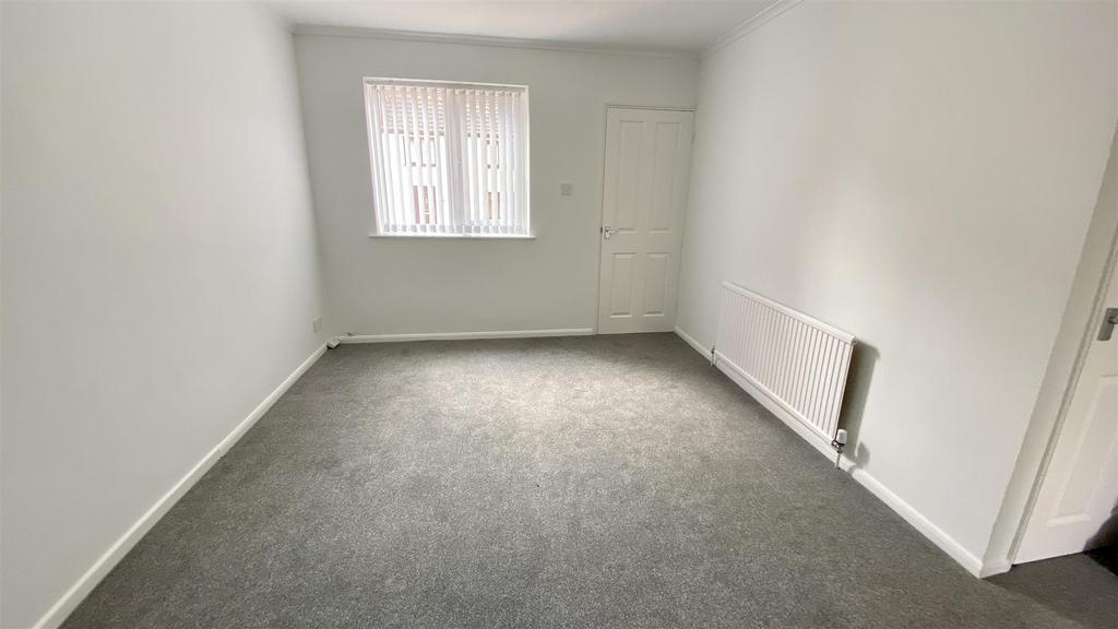 Chapel Street, Barwell, Leicester 2 bed townhouse £160,000