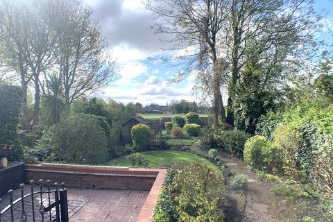 7 Orient Road, Salford, M6 8LB