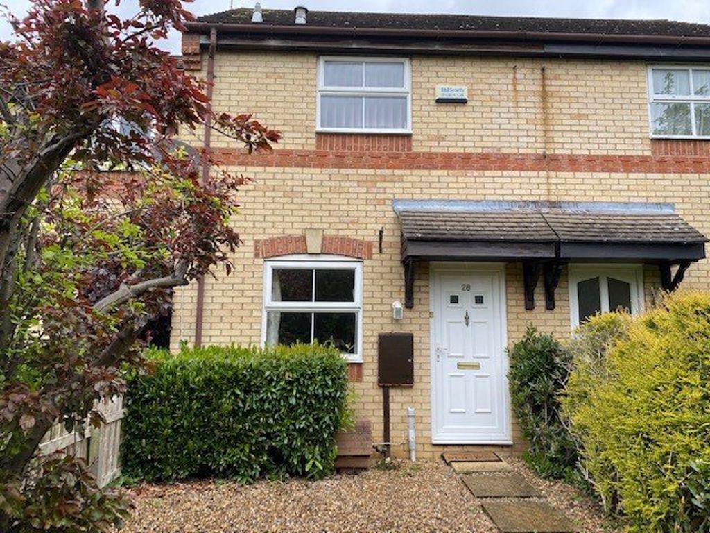 Sandringham Court Kettering 2 bed house £750 pcm (£173 pw)