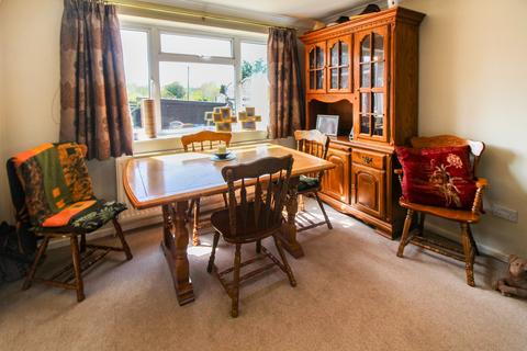Birchgrove Heath Road, Bradfield Southend, Reading, RG7 6HD