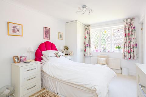 8 Coppice Way, Hedgerley, Slough, SL2 3YL
