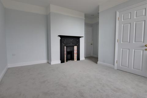 Flat F, Eastleigh House Bartons Road, Havant, PO9 5NA