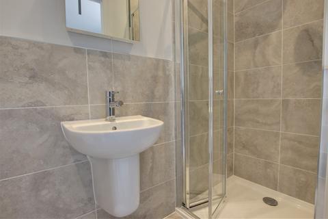 Flat F, Eastleigh House Bartons Road, Havant, PO9 5NA