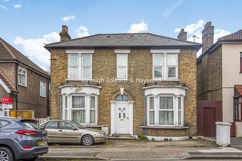 16 Westdown Road, London, SE6 4RL