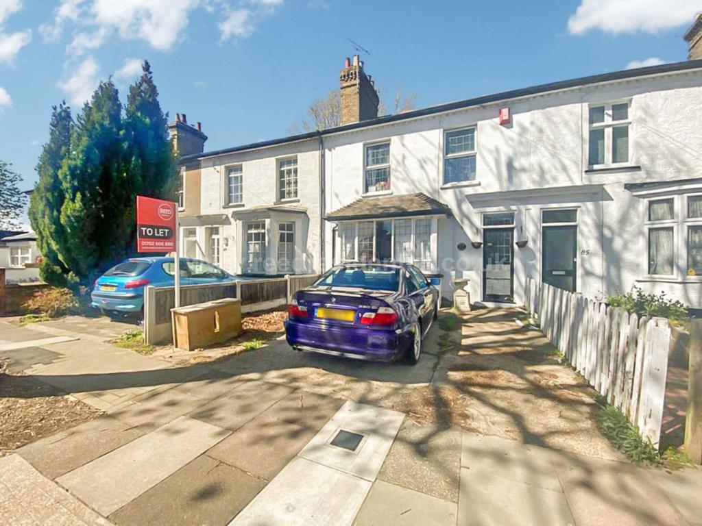 Cambridge Road, Southend On Sea 3 bed house £1,650 pcm (£381 pw)