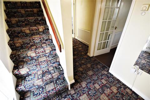 10 Willow Hill, Stanford-le-hope, SS17 8DJ