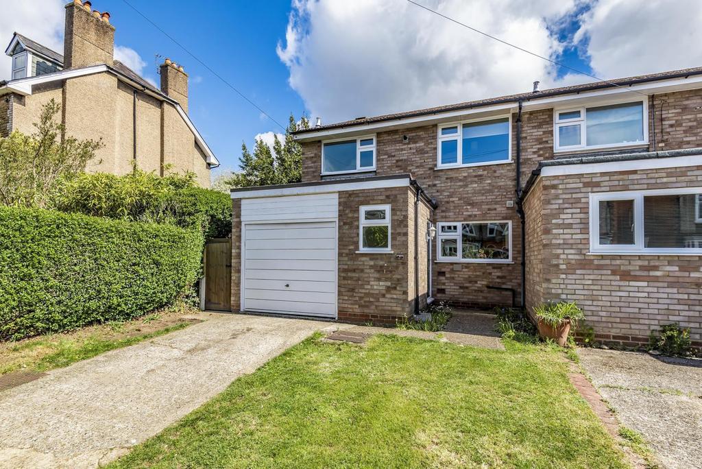 The Fairfield, Farnham, GU9 3 bed end of terrace house £514,000