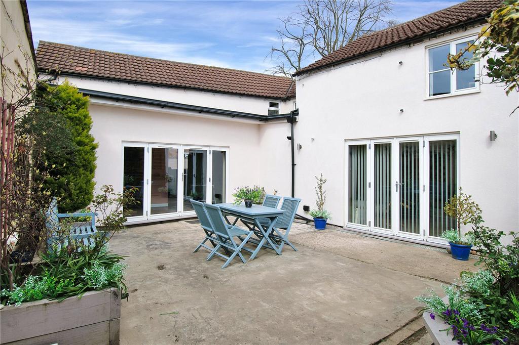 Rear Courtyard