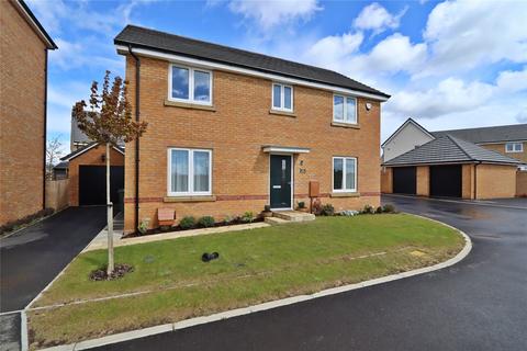 4 bedroom detached house to rent, Chevry Close, Glebe Farm, Milton Keynes, Buckinghamshire, MK17