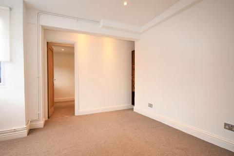 340b Berkhampstead Road, Chesham, HP5 3HF