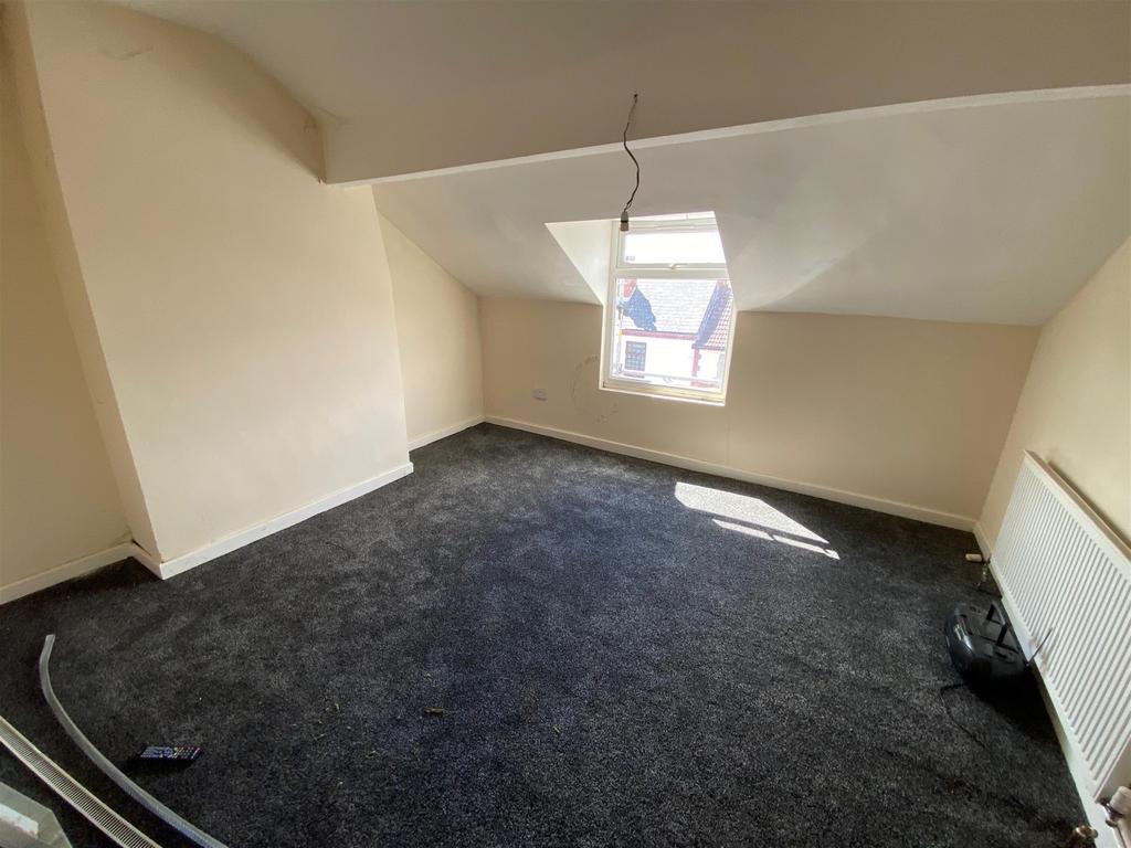 Victoria Road, Handsworth, Birmingham, B21 0SA 3 bed terraced house £