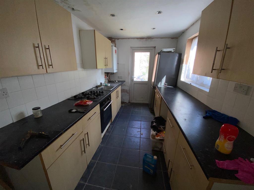 Victoria Road, Handsworth, Birmingham, B21 0SA 3 bed terraced house £