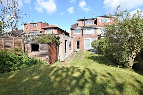 66 Herent Drive, Ilford, IG5 0HG