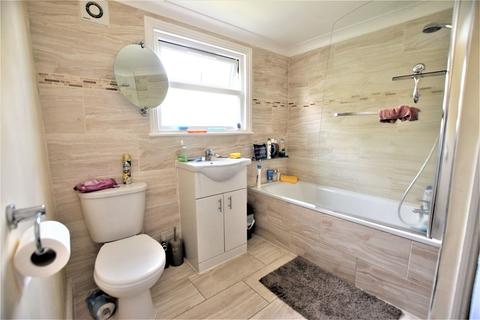 1 bedroom apartment for sale - Kenninghall Road, Hackney, London. E5 8BS