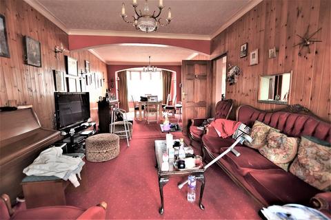 69 Herent Drive, Ilford, IG5 0HF