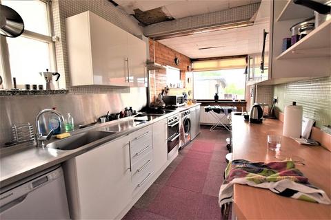 69 Herent Drive, Ilford, IG5 0HF