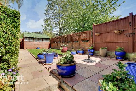 16 Milner Road, Thornton Heath, CR7 8JQ