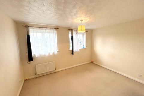 2 bedroom semi-detached house to rent, The Courtyard, Boston, PE21